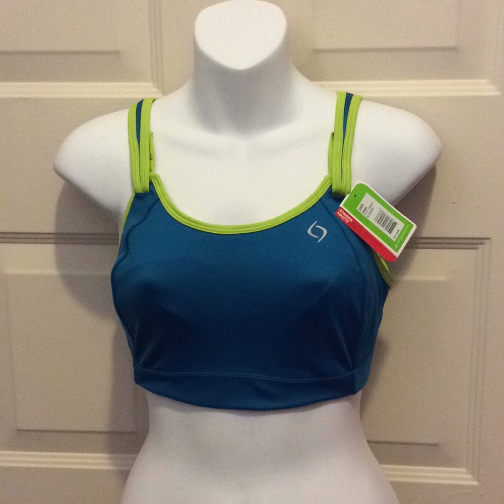 NWT Moving Comfort Fiona Sports Bra